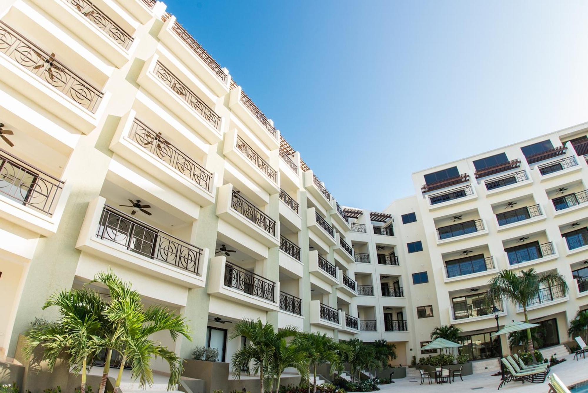 Palmaruba Condos Palm Beach Extérieur photo