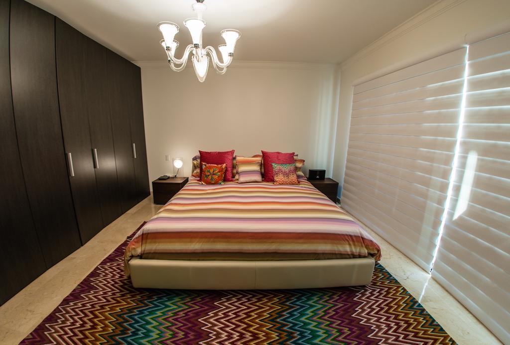 Palmaruba Condos Palm Beach Extérieur photo