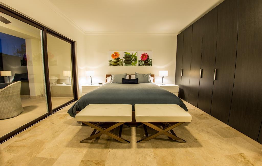 Palmaruba Condos Palm Beach Extérieur photo