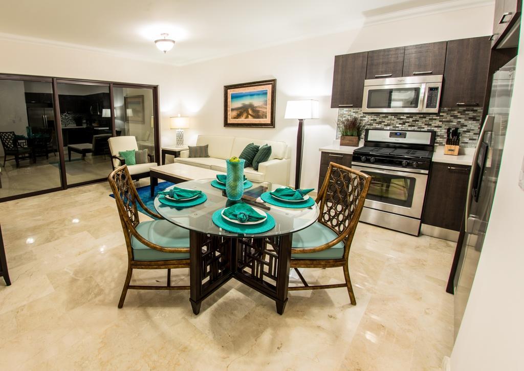 Palmaruba Condos Palm Beach Extérieur photo