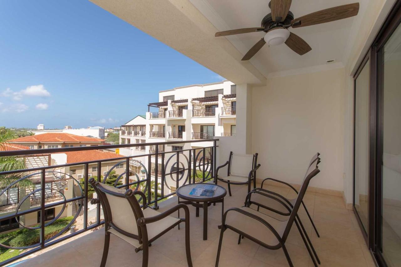 Palmaruba Condos Palm Beach Extérieur photo