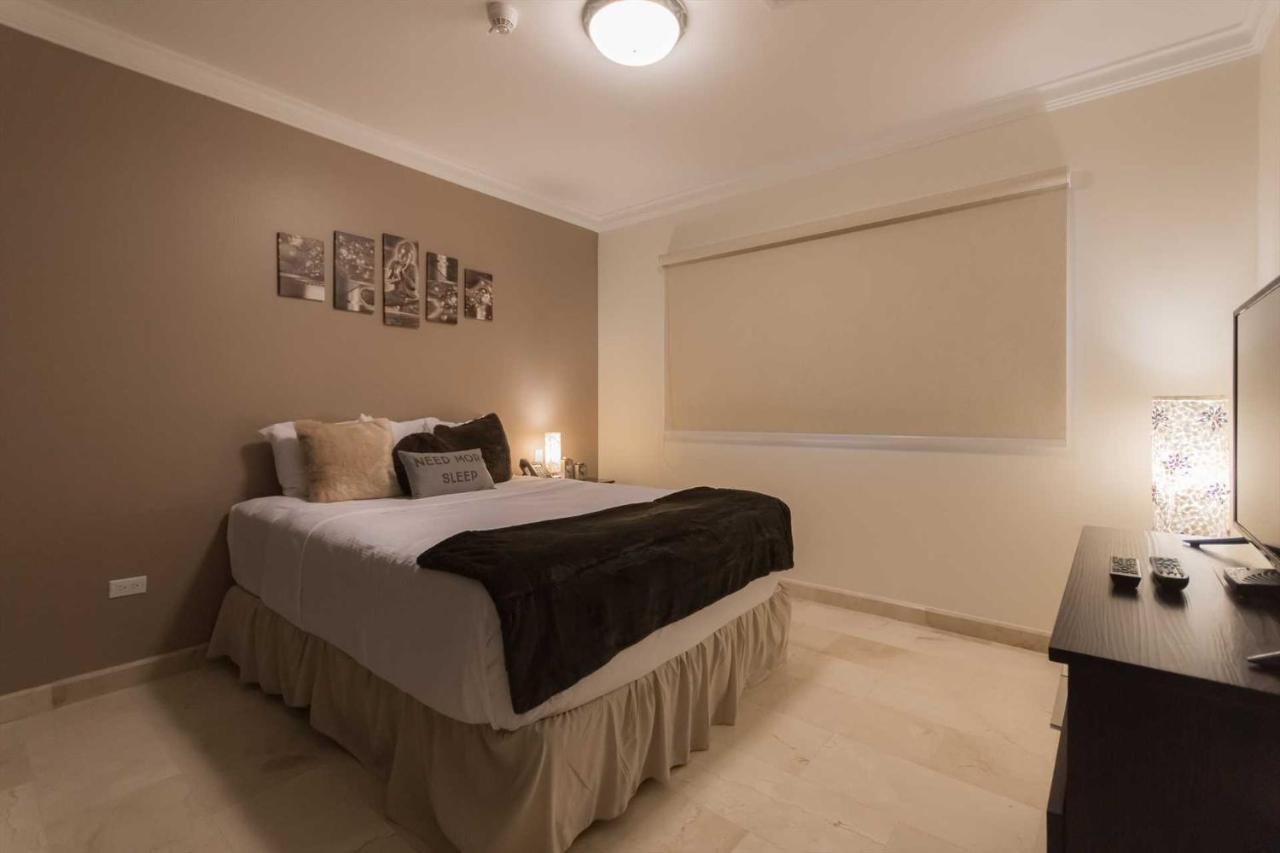 Palmaruba Condos Palm Beach Extérieur photo