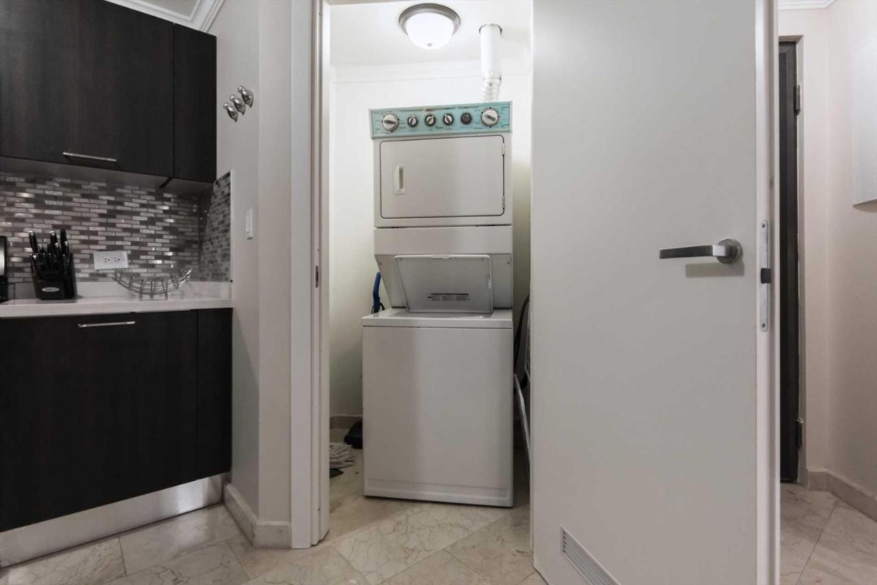 Palmaruba Condos Palm Beach Extérieur photo