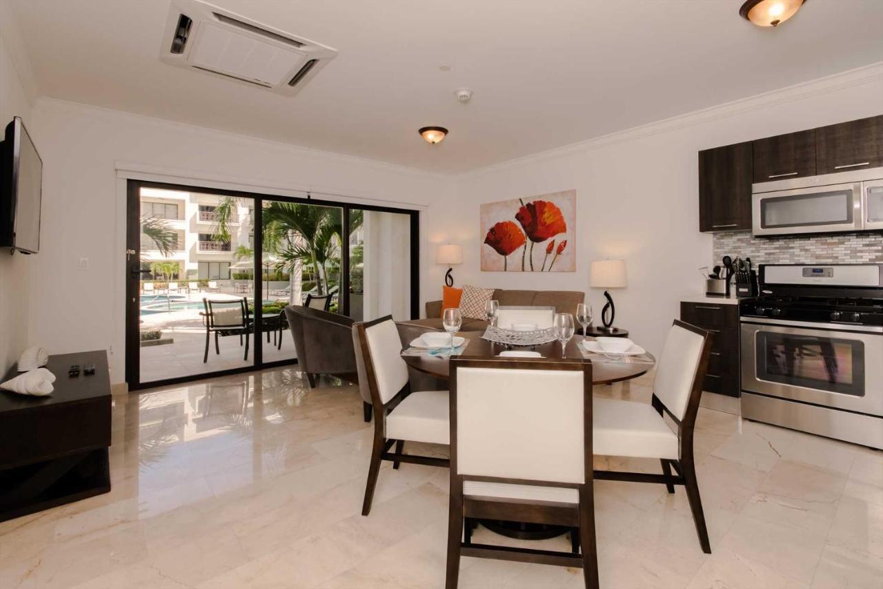 Palmaruba Condos Palm Beach Extérieur photo