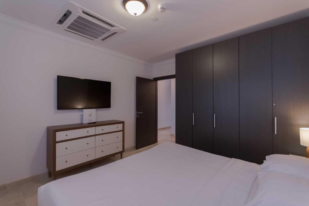 Palmaruba Condos Palm Beach Extérieur photo