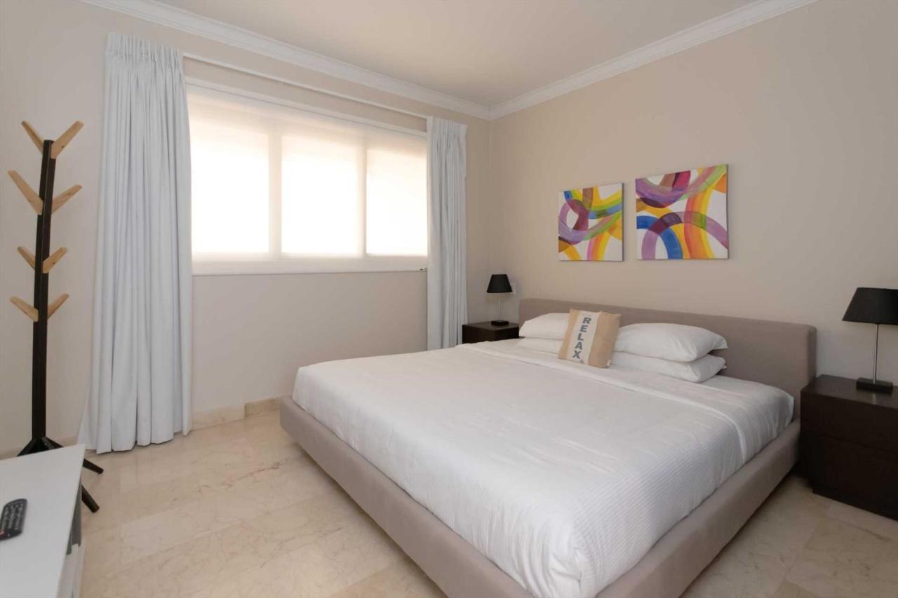 Palmaruba Condos Palm Beach Extérieur photo